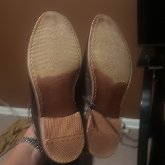 Sophisticated style - Picture 3 of 3